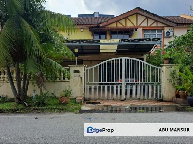 House for sale in Tanjong Sepat, Selangor