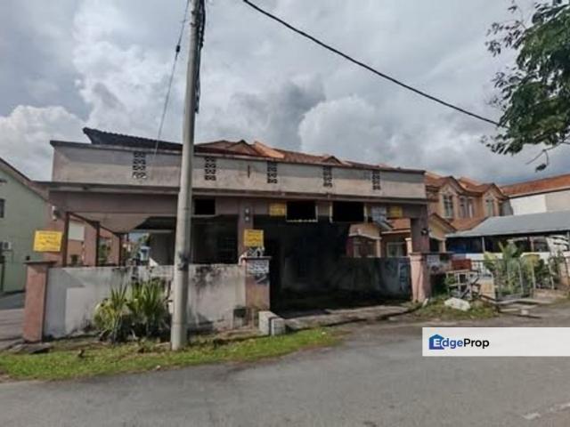 House for sale in Tanjong Sepat, Selangor