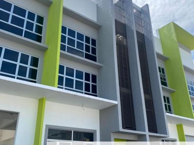Warehouse for rent in Tanjong Sepat, Selangor