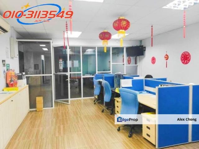 Shop for rent in Alpha Arena, Sepang