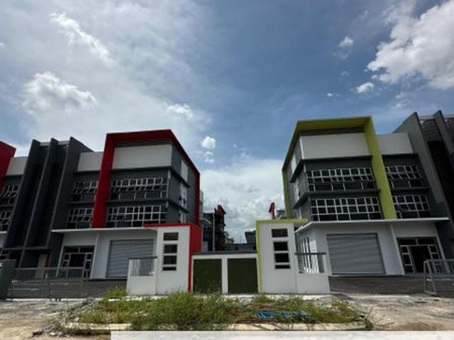 Warehouse for rent in Tanjong Sepat, Selangor