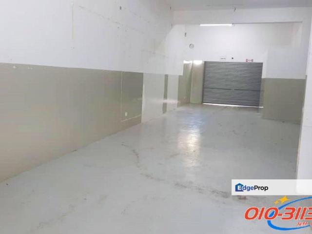 Shop for rent in Tanjong Sepat, Selangor
