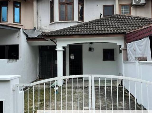 House for sale in Tanjong Sepat, Selangor