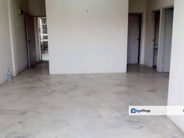 Flat for sale in Tanjong Sepat, Selangor