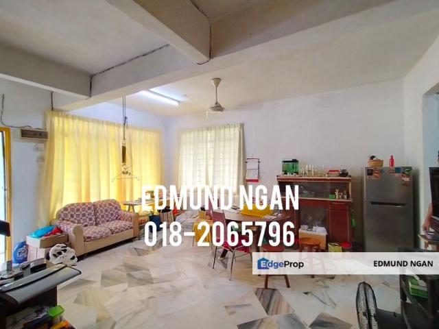 House for sale in Tanjong Sepat, Selangor