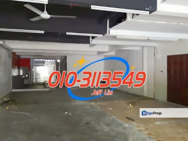 Shop for rent in Alpha Arena, Sepang