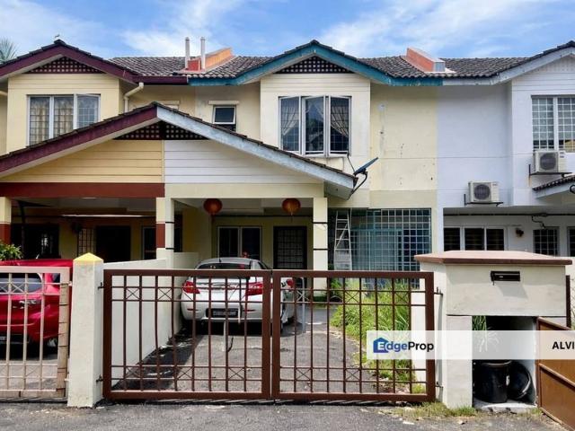 House for sale in Tanjong Sepat, Selangor