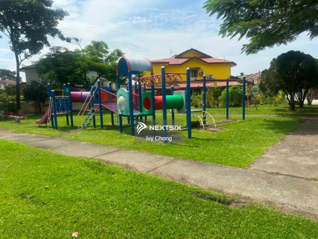 Residential House for sale in Petaling, Subang Jaya