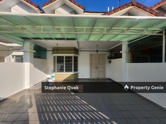 Terraced House for sale in Tanjong Sepat, Selangor