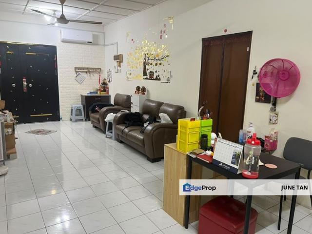 House for sale in Taman Putri Kulai, Kulai