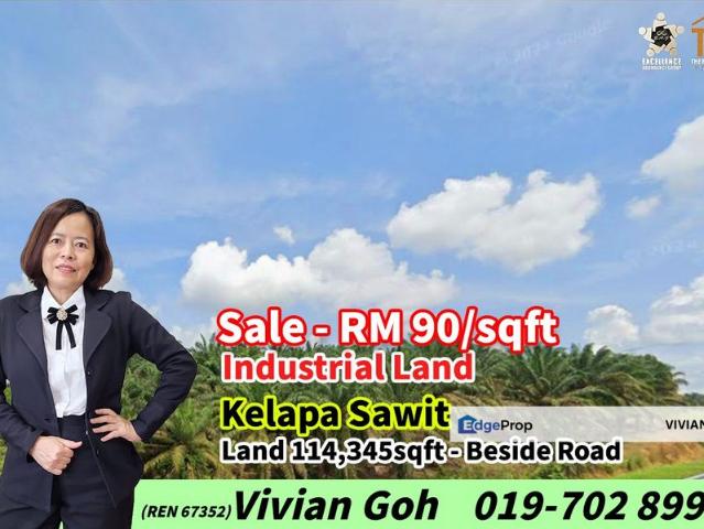 Warehouse for sale in Johor