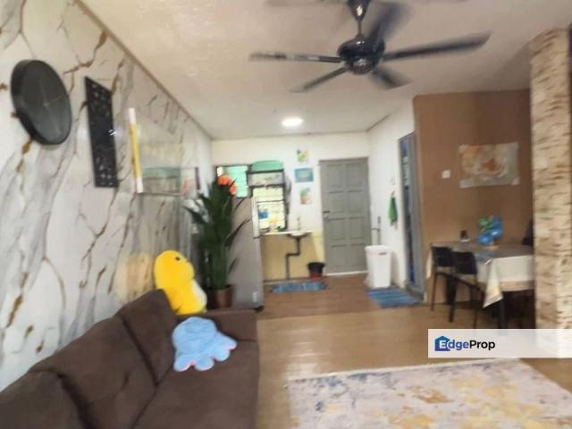 House for sale in Taman Putri Kulai, Kulai