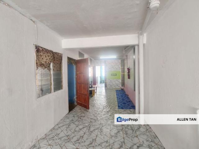 Flat for sale in Kulai, Johor