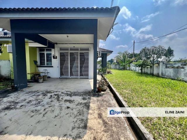 House for sale in Kota Tinggi