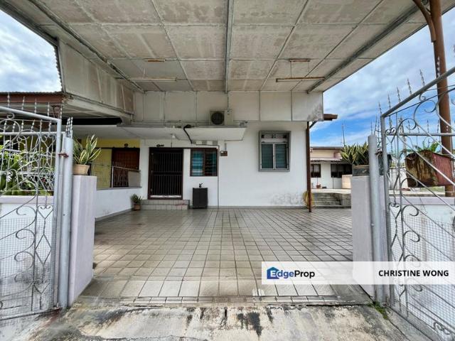 House for sale in Sendayan Village, Negeri Sembilan
