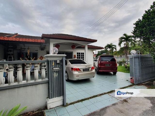 House for sale in Sendayan Village, Negeri Sembilan