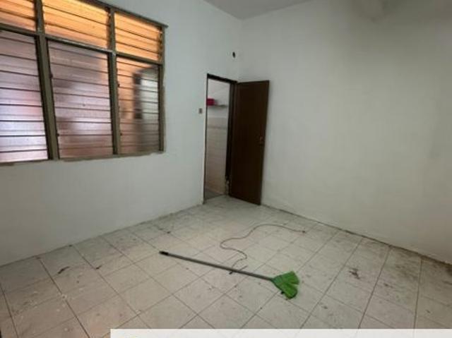 House for sale in Taman Rainbow, Kuala Lumpur