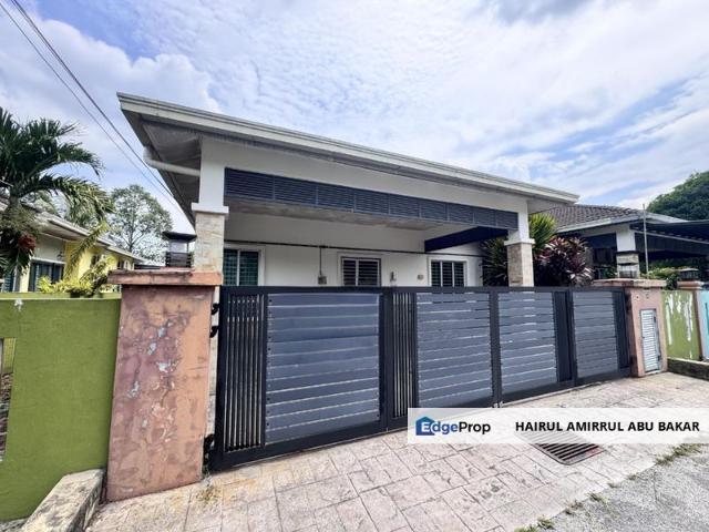 House for sale in Kajang, Langat