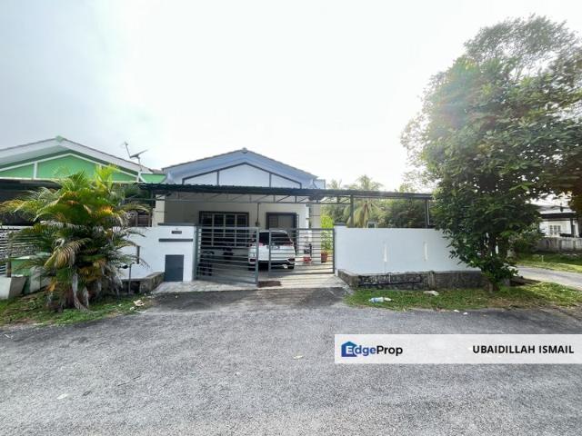 House for sale in Kajang, Langat
