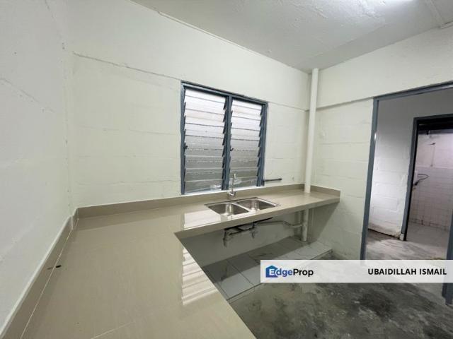 Flat for sale in Kajang, Langat