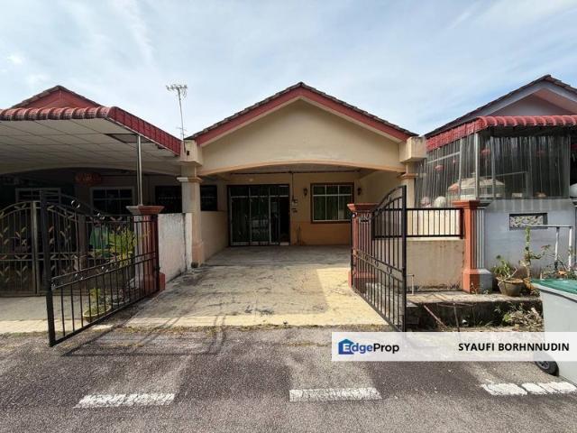 House for sale in Muar, Johor