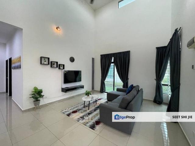 House for rent in Malaka