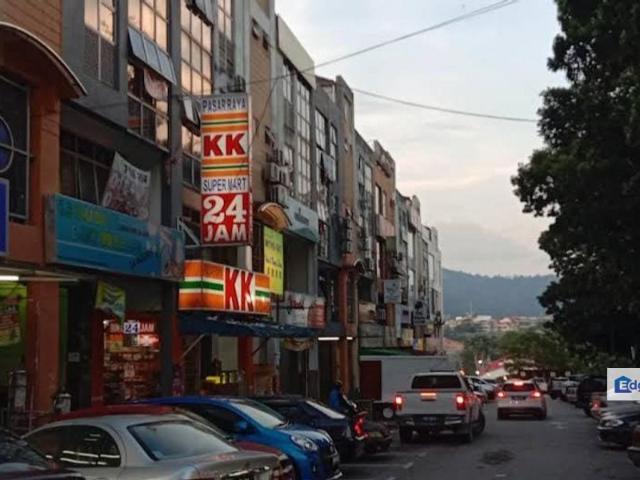 Shop for sale in Kajang, Langat