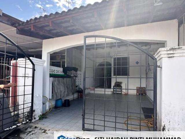 House for sale in Sendayan Village, Negeri Sembilan