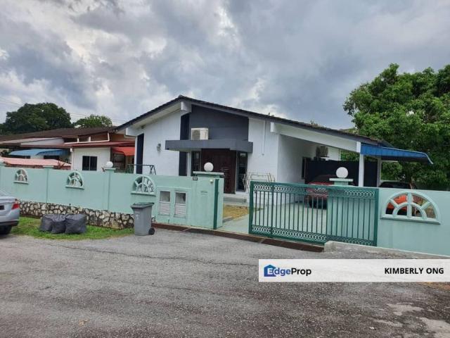House for sale in Sendayan Village, Negeri Sembilan