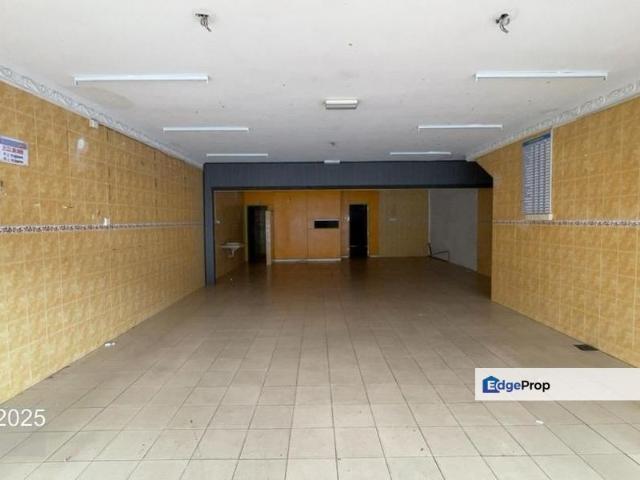 Shop for rent in Sendayan Village, Negeri Sembilan