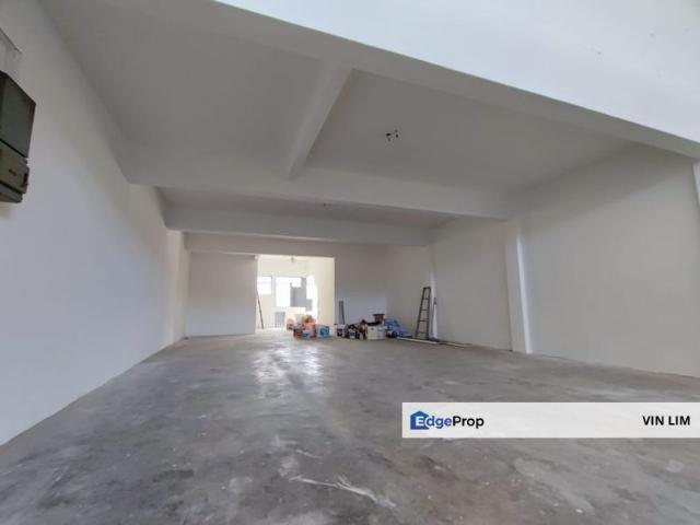 Shop for rent in Sendayan Village, Negeri Sembilan