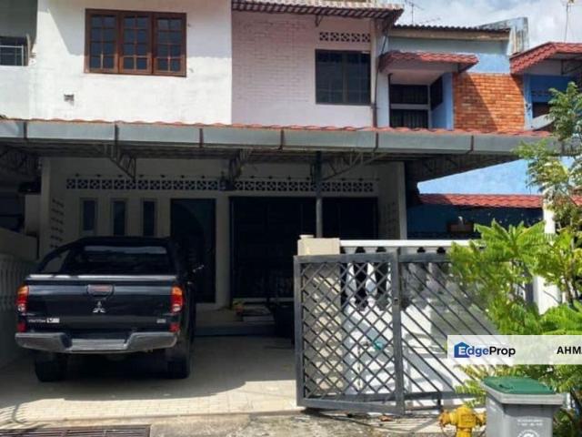 House for sale in Sendayan Village, Negeri Sembilan