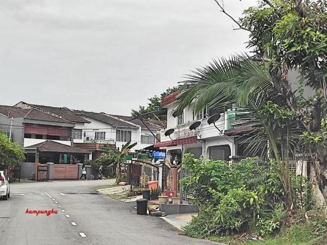 Terraced House for sale in Langat, Selangor