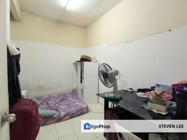 Flat for sale in Selayang, Selangor