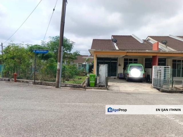 House for sale in Pekan, Pahang