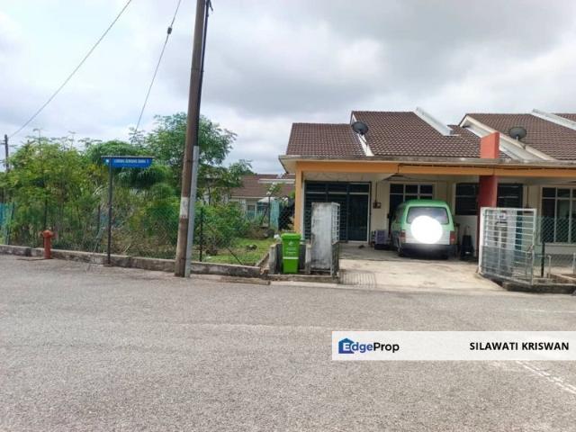 House for sale in Pekan, Pahang