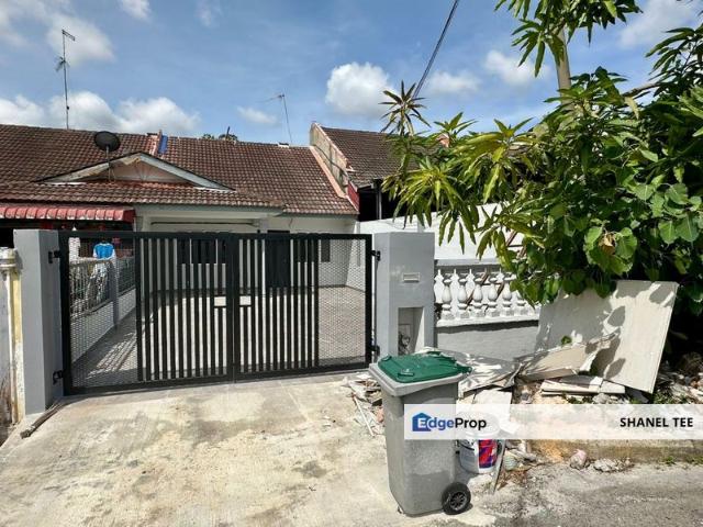 House for sale in Rengam, Johor