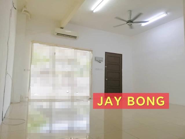 Terraced House for rent in Wellesley, Penang
