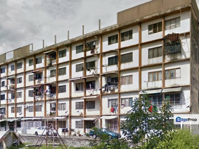Flat for sale in Kajang, Langat