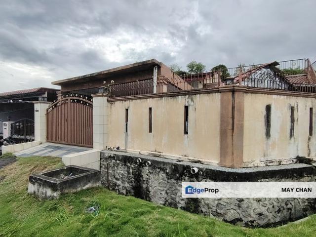 House for sale in Kajang, Langat