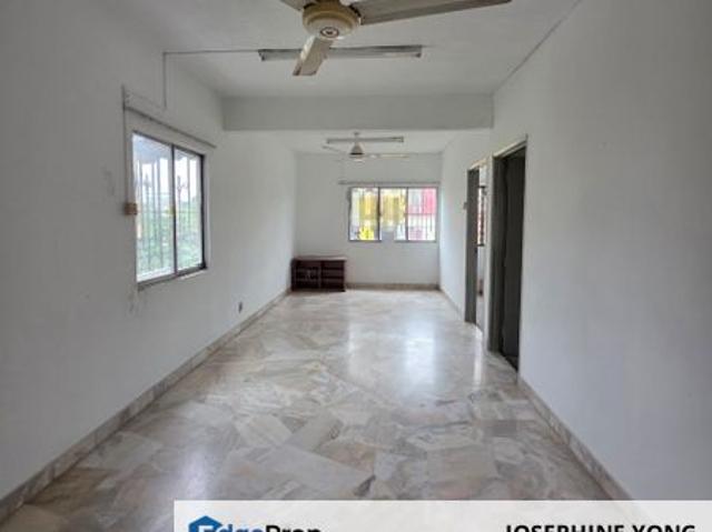 Flat for sale in Kajang, Langat