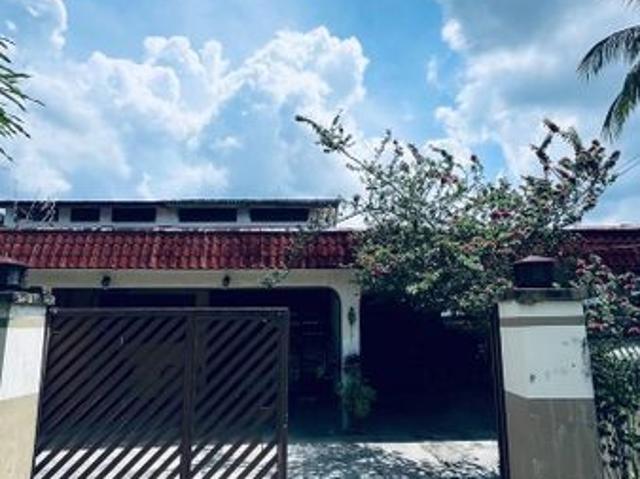 House for sale in Taman Plentong Utama, Plentong