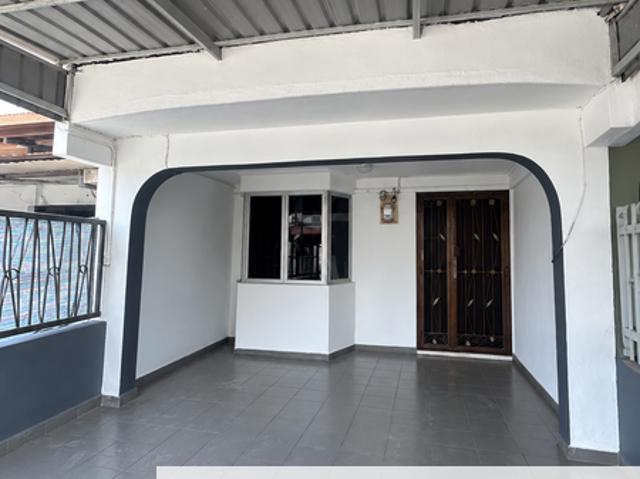 House for rent in Taman Plentong Utama, Plentong