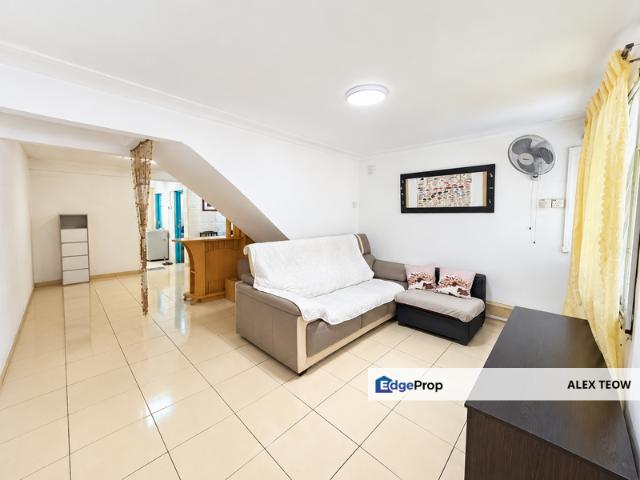House for sale in Taman Plentong Utama, Plentong