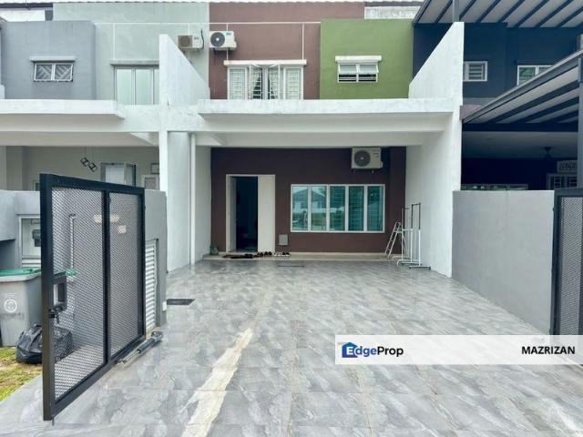 House for sale in Pontian