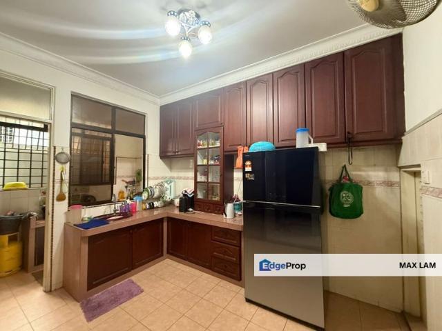 House for sale in Taman Rinting, Masai