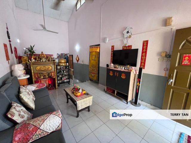 House for sale in Taman Rinting, Masai