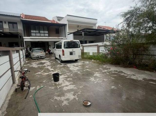 House for sale in Taman Rinting, Masai
