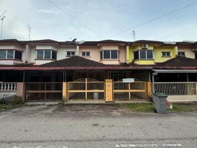 Terraced House for sale in Batu Pahat, Johor