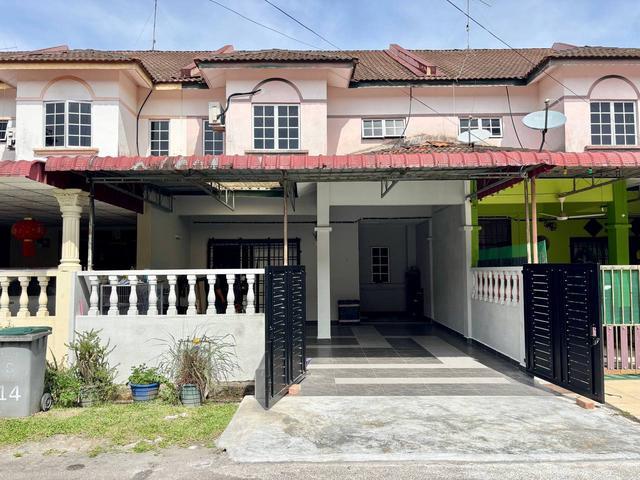 Terraced House for sale in Batu Pahat, Johor